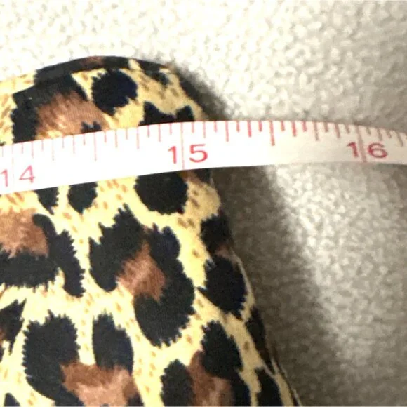 Cato Womens Leopard Print Pencil Skirt Size 6 office chic date-night staple fall - Picture 5 of 7